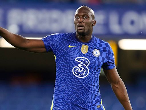 Milan 'begin new round of talks to sign Chelsea exile Romelu Lukaku'