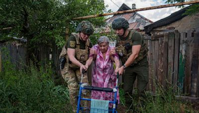 Deaths reported following Russian shelling of frontline villages in Ukraine