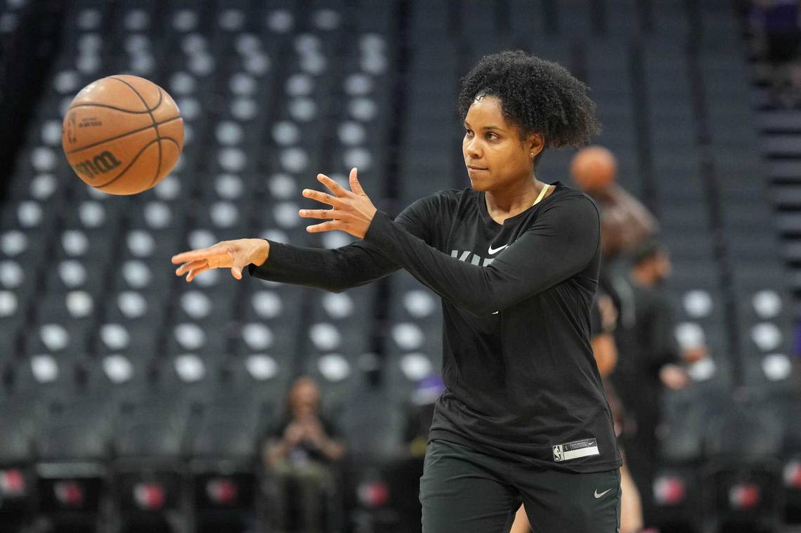 G League Coach of the Year Lindsey Harding is leaving Kings organization to join Lakers