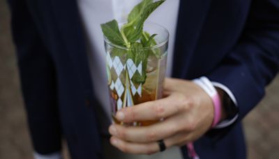 Here's how to make your own mint juleps for watching the Kentucky Derby