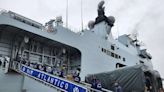 Maior navio de guerra da América Latina atraca no Estaleiro Rio Grande para ajudar população gaúcha