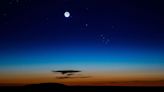 See A Crescent Moon Cruise Through A ‘Planet Parade:’ The Night Sky This Week