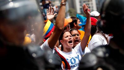 Rincón Lobo, venezolano exiliado en Tucumán: Maduro es un ser nefasto que no tiene liderazgo de nada