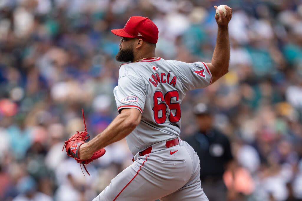 Red Sox Acquire Luis Garcia From Angels