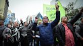 Los sindicatos de Argentina marchan contra el “ajuste brutal” de Milei