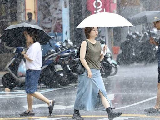 快訊／13縣市大雨特報 氣象署示警：慎防短延時豪雨