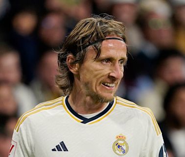 Modric extends Real Madrid contract until 2025