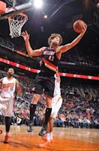 Robin Lopez