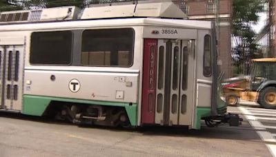 Officials celebrate $67 million federal grant to improve Green Line accessibility - Boston News, Weather, Sports | WHDH 7News