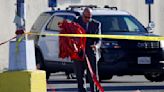 L.A. police shoot, kill reportedly armed man at Canoga Park shopping center