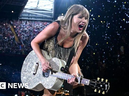 Taylor Swift: Cardiff Eras gig begins with Welsh greeting