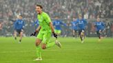 Bochum keeper Luthe ends career after dramatic play-off win