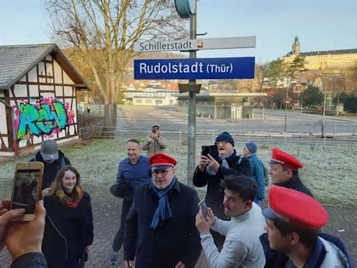 Es schillert gewaltig: Eine Kolumne aus Saalfeld-Rudolstadt