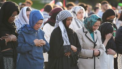 Crowd peacefully dispersing as hundreds gather Wednesday at OSU over Israel-Hamas war