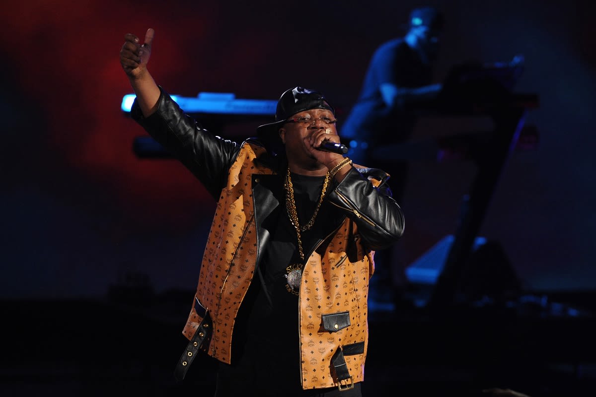 E-40 Scolds Man For Mistaking Him For Fat Joe: "Do Your Homework!"