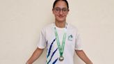 Esther Corrales, del CN Entrebahías, logra dos medallas en el Andaluz infantil