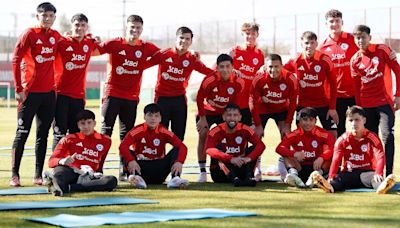 “Fue mi primera vez en la Roja y pude atajarle un tiro con la cara a Alexis... Estoy contento”