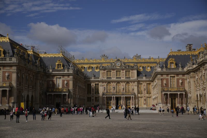 WATCH: A look inside the most-visited palace in all of France