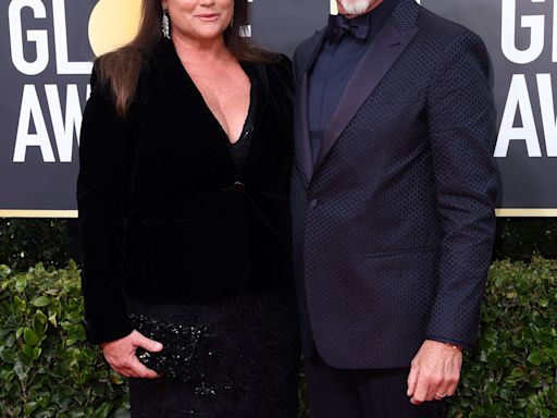 Pierce Brosnan and Wife Keely Shaye Smith’s Relationship Timeline