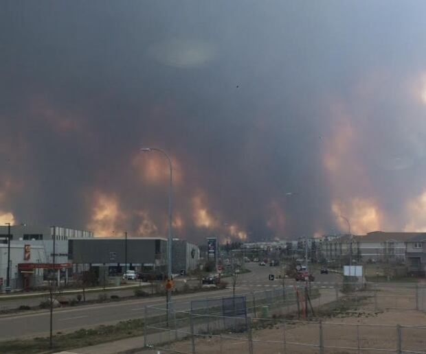 fort-mcmurray-fire.jpg