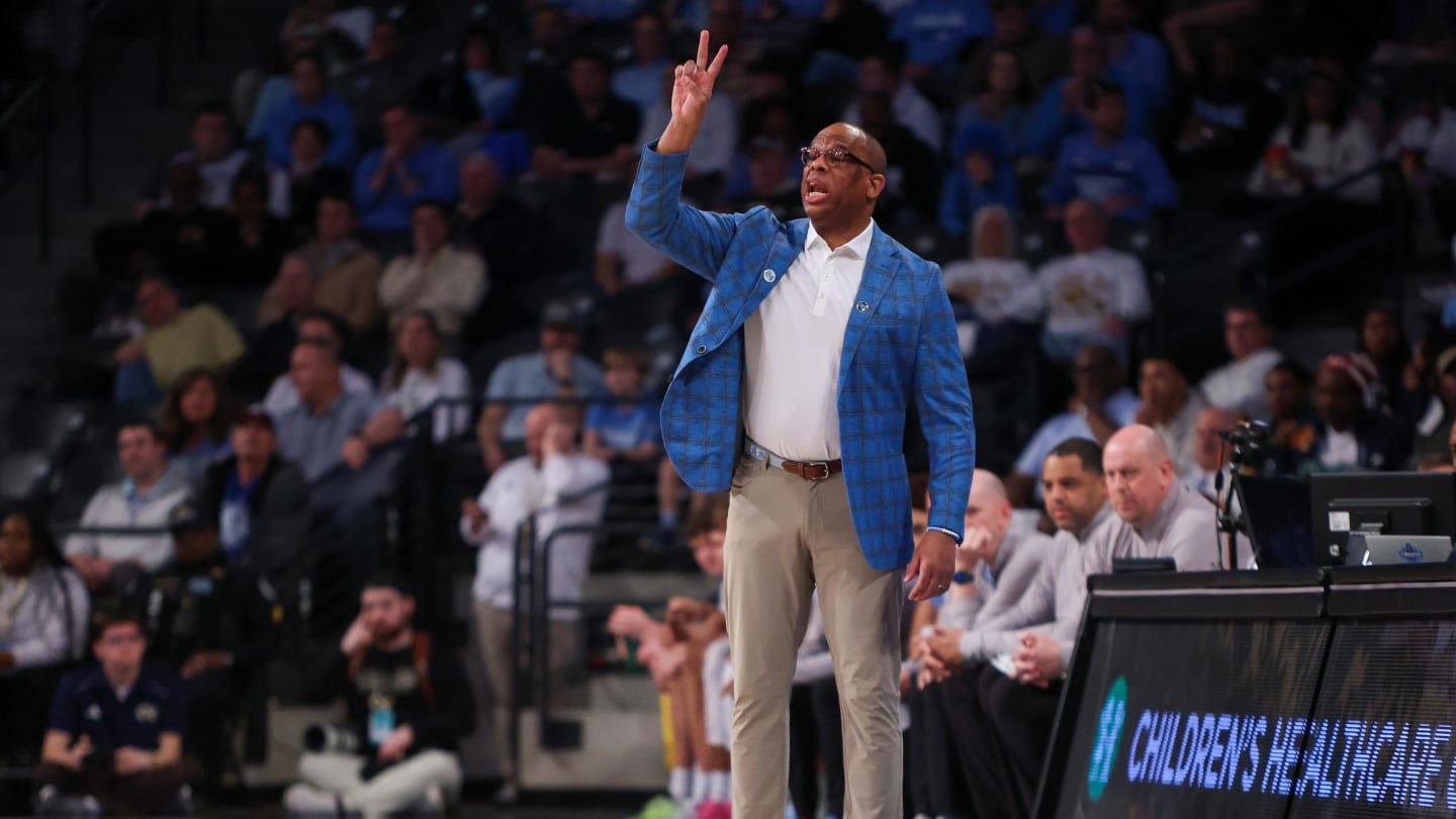 UNC Basketball Extends Offer to Elite Recruit, Lifelong Tar Heel Fan