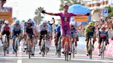 Milan wins Giro stage 11 on the line, Merlier relegated from second place