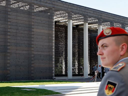 Parlamento de Alemania vota a favor de un día anual de los veteranos para honrar el servicio militar