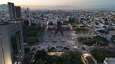 “Estatua” de Goku en Monterrey causa furor en redes sociales