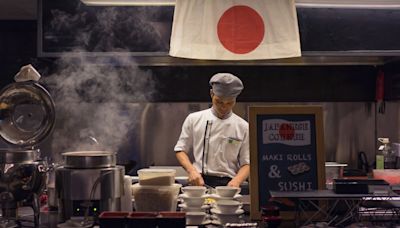 遊日注意｜日本餐廳研推「雙重價格制」 遊客餐牌定價較高 律師：有標明就不存在法律問題