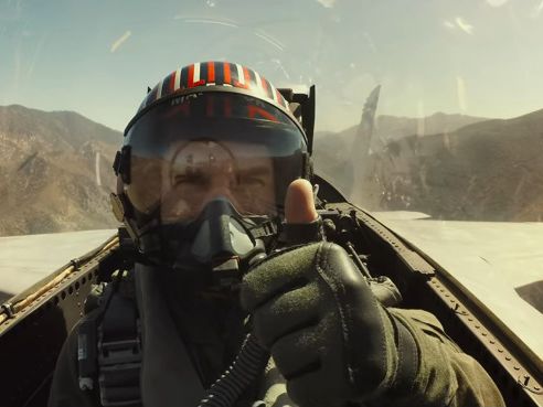 《捍衛戰士2》飛出新高度 阿湯哥生涯首部破10億美元電影 - 名流