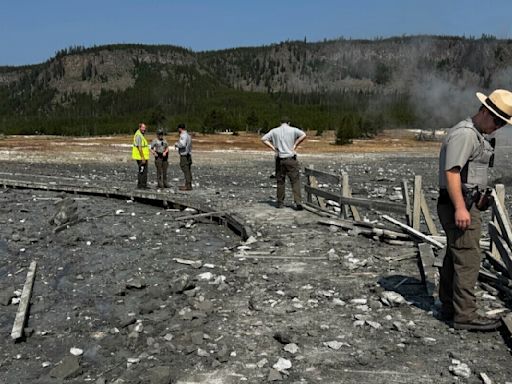 Explosión hidrotermal sorprende a visitantes en Parque Nacional de Yellowstone