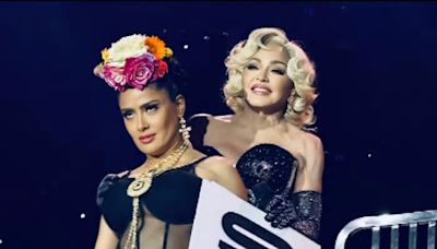 Salma Hayek venció miedo para subir al escenario con Madonna