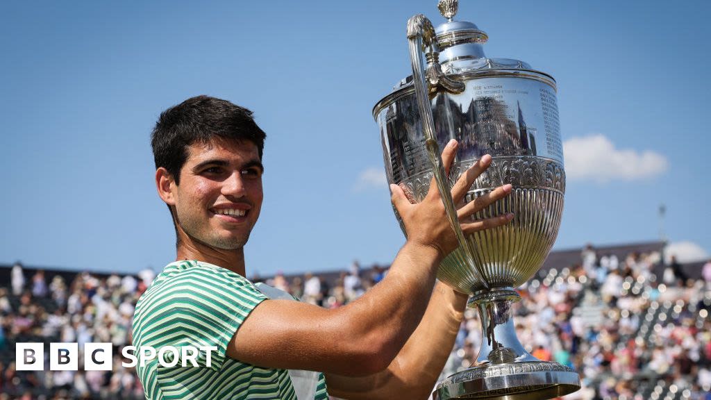 Queen's Club Championships: Watch Carlos Alcaraz's title defence on the BBC