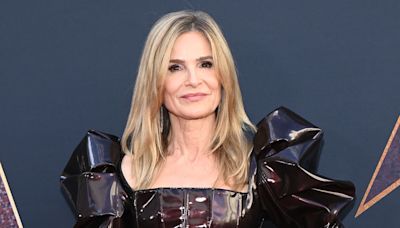 Kyra Sedgwick stuns fans with unrecognizable throwback photo