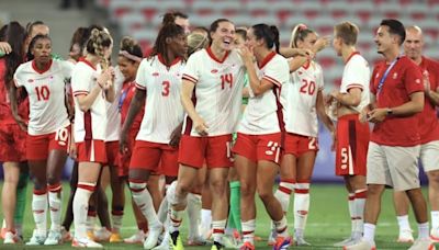 Olympic newsletter: Women's soccer team does it, Summer goes for another gold | CBC Sports