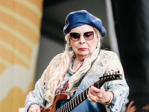 Joni Mitchell Revisits The Vault, Unveils Next Chapter of Archive Series 'The Asylum Albums (1976-1980)'