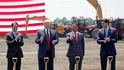 Biden touts new $3.3 billion Microsoft data center at failed Foxconn site Trump backed