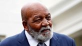 Jim Brown, legendary NFL running back, dead at 87