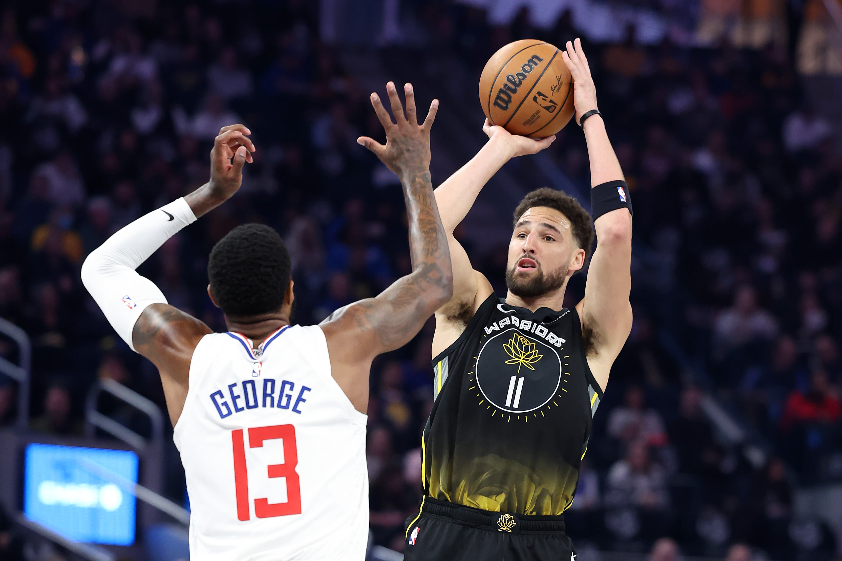 Conflicting Reports Paint Confusing Picture On 76ers' Interest in All-Star