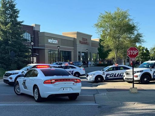 Customers recount chaos after shots fired inside University Park Mall