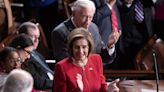 Nancy Pelosi sugiere que Biden debería repensar su candidatura a la reelección