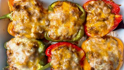 Stuffed peppers are easy to make ahead and total crowd-pleasers. Here's how to make them