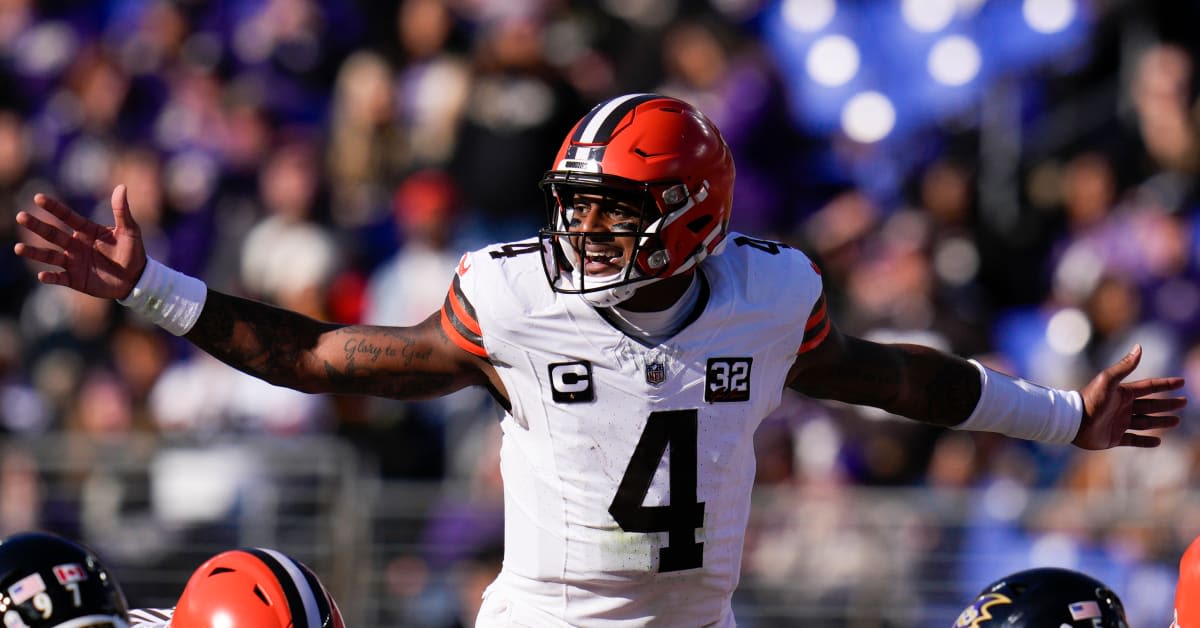 Former Patriot James White Believes in Deshaun Watson's Potential for the Browns