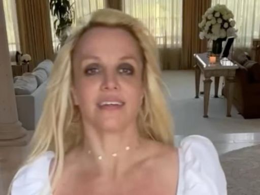 Britney Spears Dances Around in Bikini Bottoms After Injuring Her Ankle During Alarming Hotel Incident: Watch