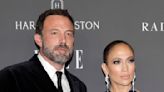 Ben Affleck y Jennifer Lopez ponen oficialmente en venta su mansión de Los Ángeles