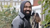 Kanye West acusa a ex empleada que lo demanda de extorsión
