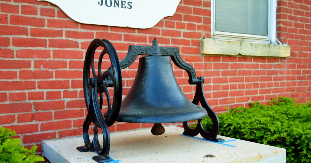 Historical bell of former Cascade school returns to public view