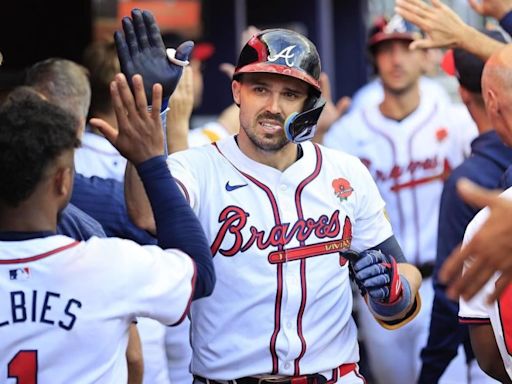 LOOK: Braves' Adam Duvall tosses ball into stands to knock down pyramid of cups