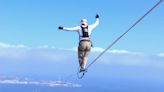 Jaan Roose cruza el estrecho de Mesina con un slackline: Una cuerda a 200 metros sobre el mar y 3 kilómetros de longitud