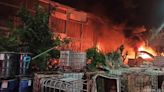 屏東高爾夫球製造工廠大火 1名消防員殉職、106人受傷、失聯